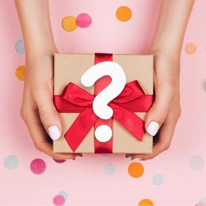 ❤️ JEWELRY MYSTERY BOX ❤️ 1 lb of jewelry